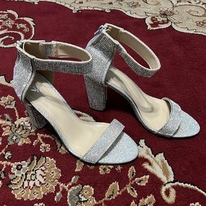 Sparkly heel sandal